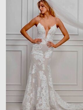 Wtoo White Floral Lace Plunge Mermaid Wedding Gown